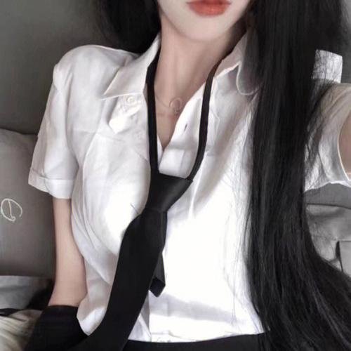女人藏身的森林